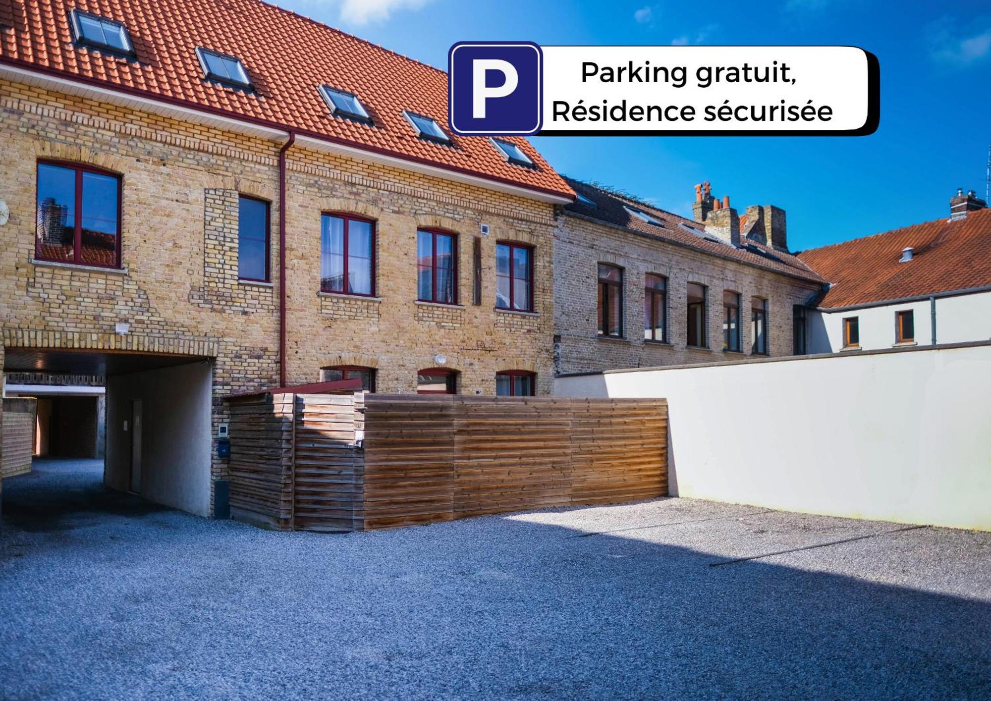 Sejour Detente A Saint-Omer - Jacuzzi Prive, Terrasse, Centre-Ville Et Parking Gratuit Exterior photo